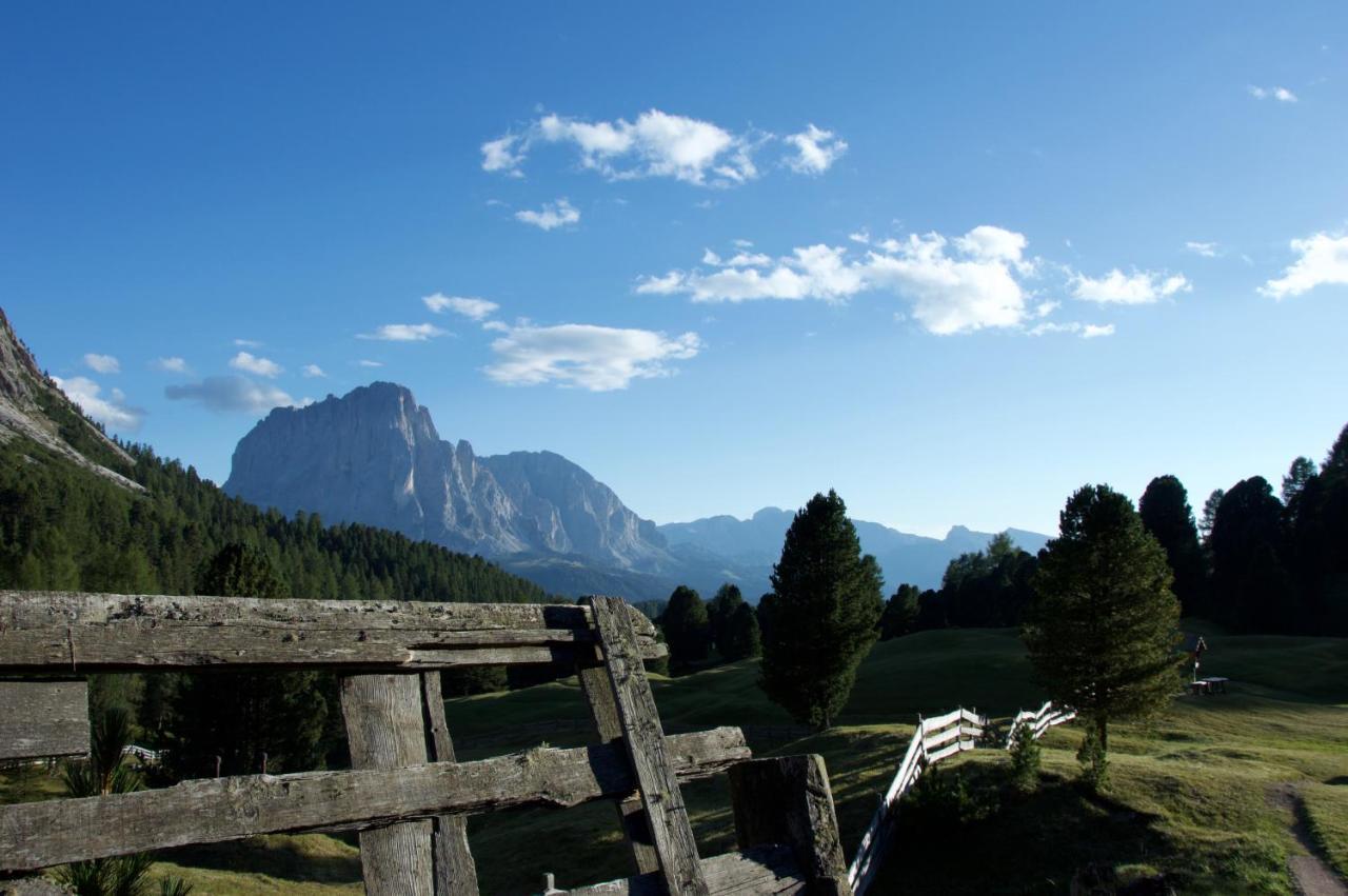 Apartments Udera Selva di Val Gardena Esterno foto